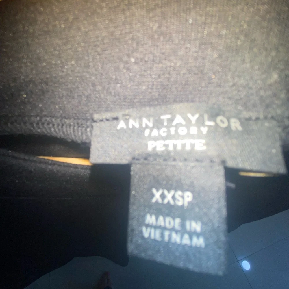 Ann Taylor Factory Gray‎ Fit and Flare Long Sleeve Dress